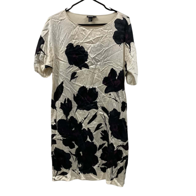 BEAUTIFUL SILK DKNY DRESS. SIZE M