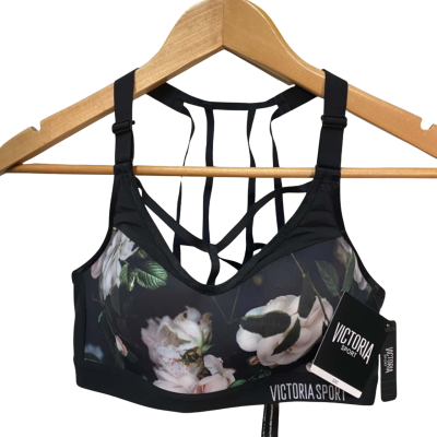 Victoria Sport Womens  Size 32 Sports Top