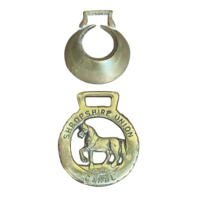 Vintage horse brass x 2