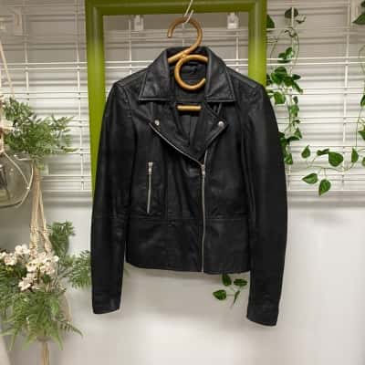  Y.A.S Womens  Size S Leather Biker Jacket Black  