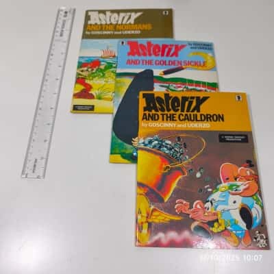 Asterix Books Trio Vintage 