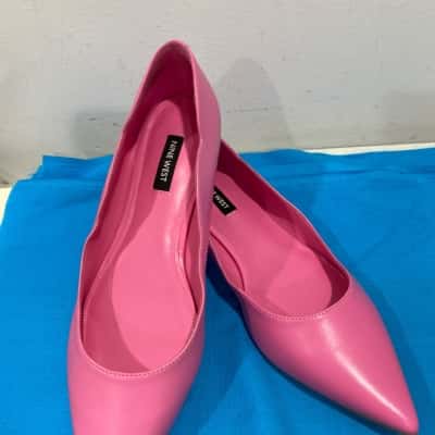 Nine West Womens Size 8.5 Pink  Shoes