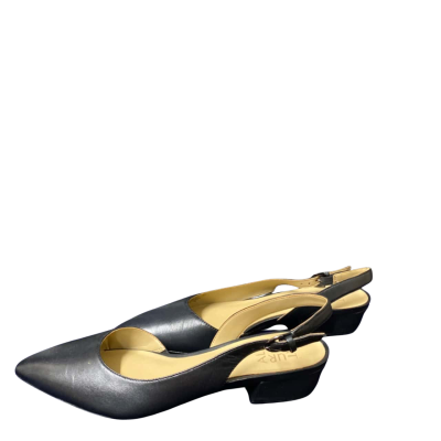 NATURALIZER Women's Black Point Flat Shoes Size 7