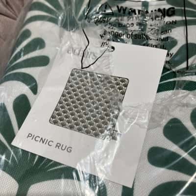 Adairs picnic Rug Pattern/Green 