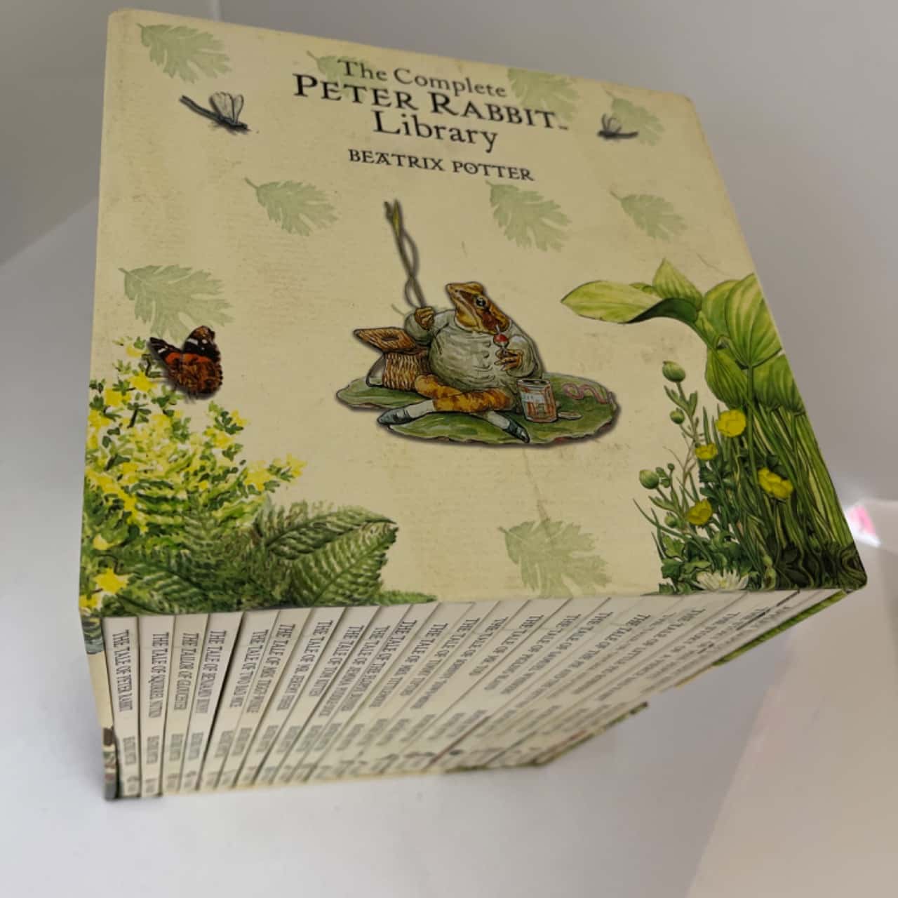 洋書 The Complete Peter Rabbit Library The Peter Rabbit Library (10 Book Set): Potter, Beatrix