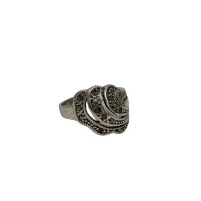 925 Marked Women's Ring Marcasite (Missing stones)