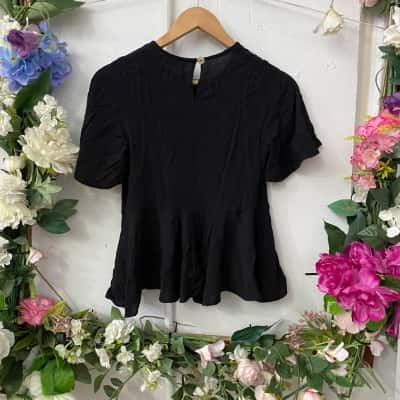 Mister Zimi Womens  Size 8 Short Sleeve Top Black  
