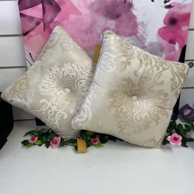 Luxury Button Cushions Set/2  La Scala Gold