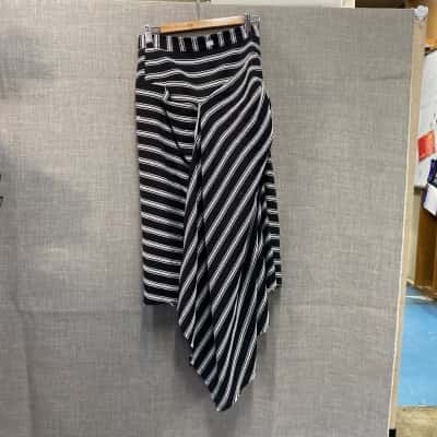 Acler Womens  Size 10 Asymmetrical Hemline Skirt Black  / White 