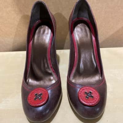Bering Womens  Brown  Shoes