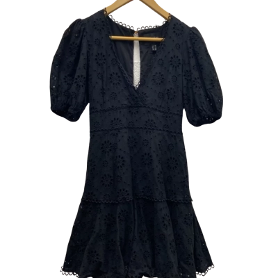 Pilgrim Womens  Size 10 Midi / Short Sleeve Dress  Black  