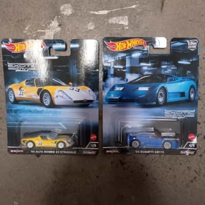 Hot Wheels Exotics x 2