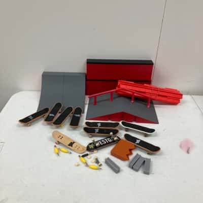 Tech Deck Boards/Parts + Ramps (NOT COMPLETE)