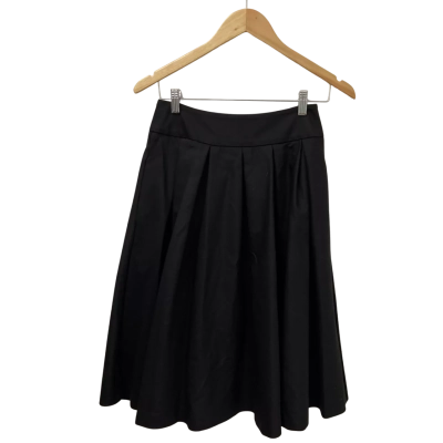 Review Womens  Size 8 Midi Skirt Black  