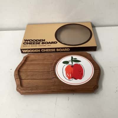NEW - Wooden Cheese Board with Round Ceramic Tile