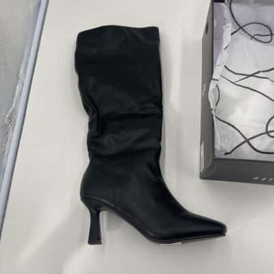4th and reckless Womens boot size 4  [topshelf]