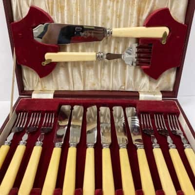 Sheffield Fish Knife and Fork Cutlery Set