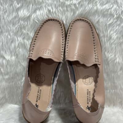 Beverly Hills Polo Club Womens  Size 40 Loafers Pink  
