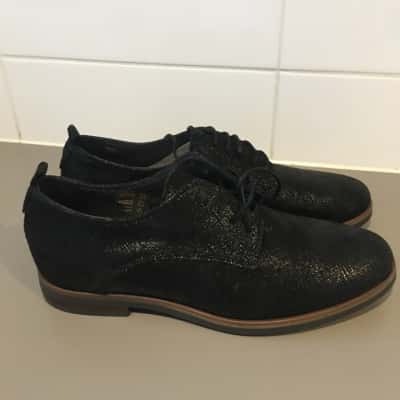 Womens Django & Juliet Black Lace UpShoes.      RRP $199.95.   SB1