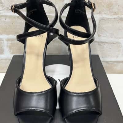 Novo Womens  heels black Size 9 
