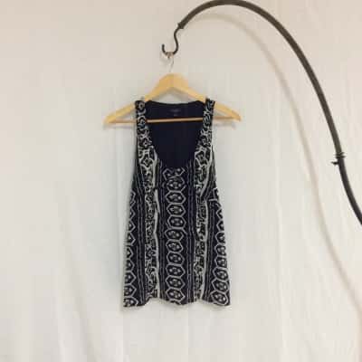 Witchery Women's Size S Sleeveless Top Black  / Floral / White 