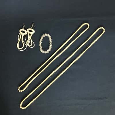 Unbranded Faux Pearl and Beaded Jewellery Set