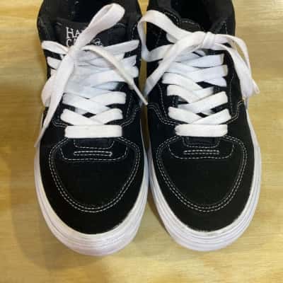 Vans Unisex  Size 6.5 Sneakers Black  