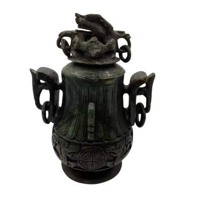 Chinese lidded ritual vessel or censer 