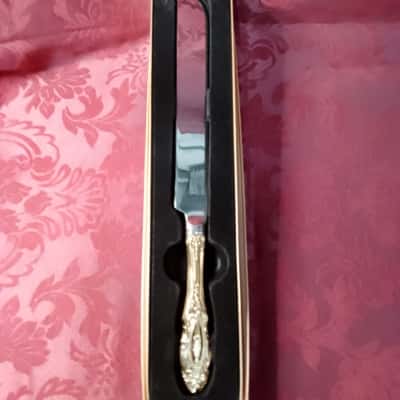New boxed wedding occasion knife 