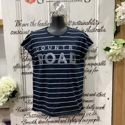 Country Road Brand! NWOT MODERN CR LOGO SEQUENCE PATTERN! SLEEVELESS STRIPED SHIRT! Womens  Size 16 Sleeveless Top Navy Blue / Pattern / Striped / White 