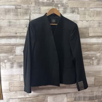 BNWT Career Gloweave Black Open Jacket Size 20