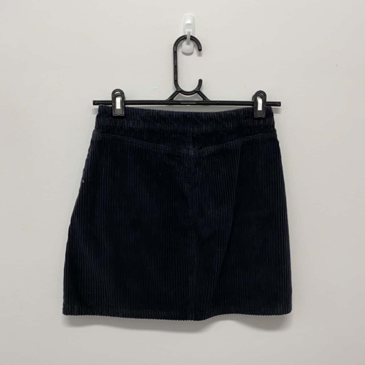 Ghanda Womens Size 8 Black Skirt(s)