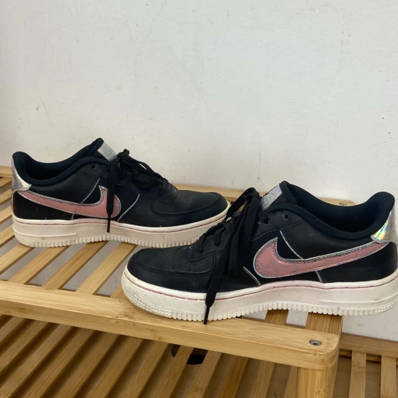 junior nike air force pink