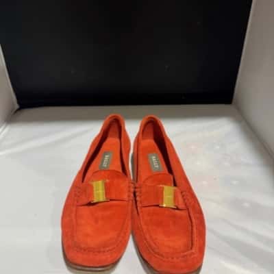 Bally Womens  Size 38 Loafers Burnt Orange 