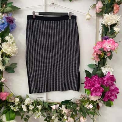 Saba Womens  Size 12 / M Mini Skirt Black  / White 