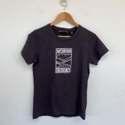 Mountain Designs Vintage Black MD Australus Short Sleeve T-shirt Size 8 