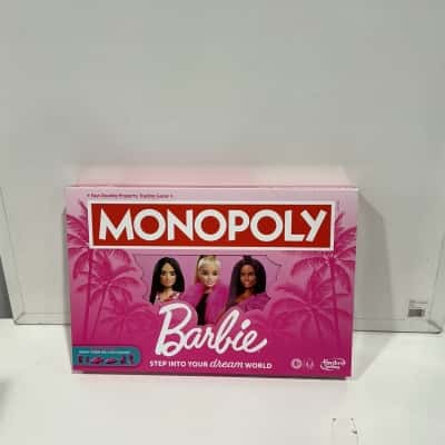 Monopoly barbie board game