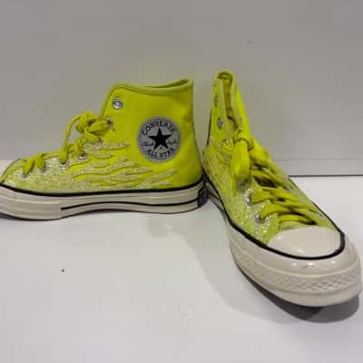 Converse Womens  Size 8 high top Yellow with glitter flame