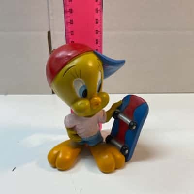 Tweety bird figurine 