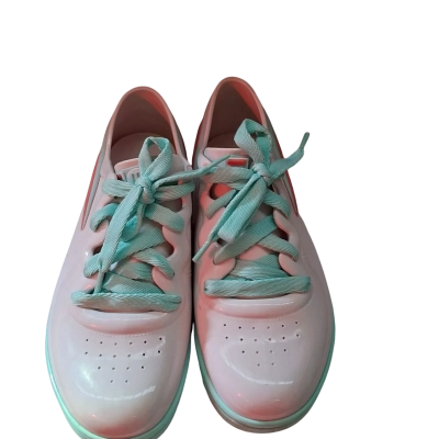 Fila Women's Size 37 White and Teal Sneakers 
