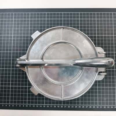 Tortilla Press PreOwned As New 
