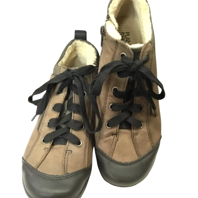 Planet Shoes Womens  Size 8 Boots ankle New never worn
