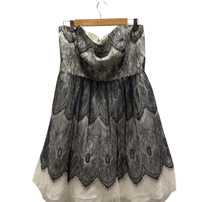 City Chic Womens Size XS Black & White Dress