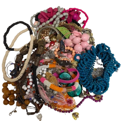 Womens Asstd bag of mixed Jewellery 2kg in weight