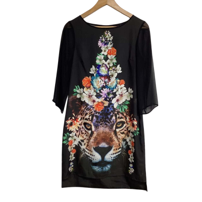 Wayne Cooper Womens  Size 8 Dress 