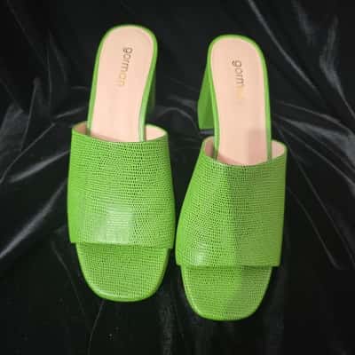 Gorman Womens  Size 39 Green 