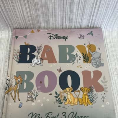 DISNEY Baby Book My First 3 Years