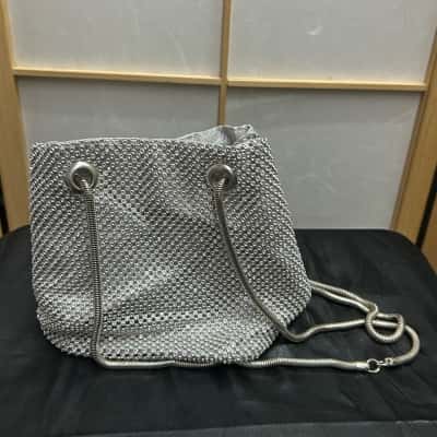 Ruby & Kit Women's Cross Body Bag / Shoulder Bag Silver 