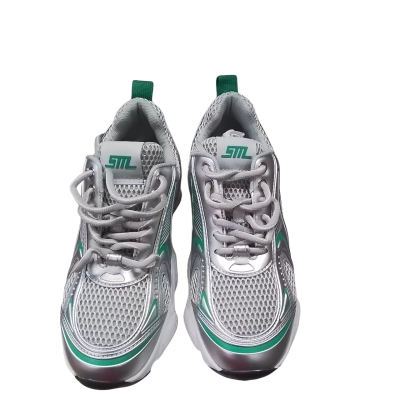 Steve Madden Womens  Size 8