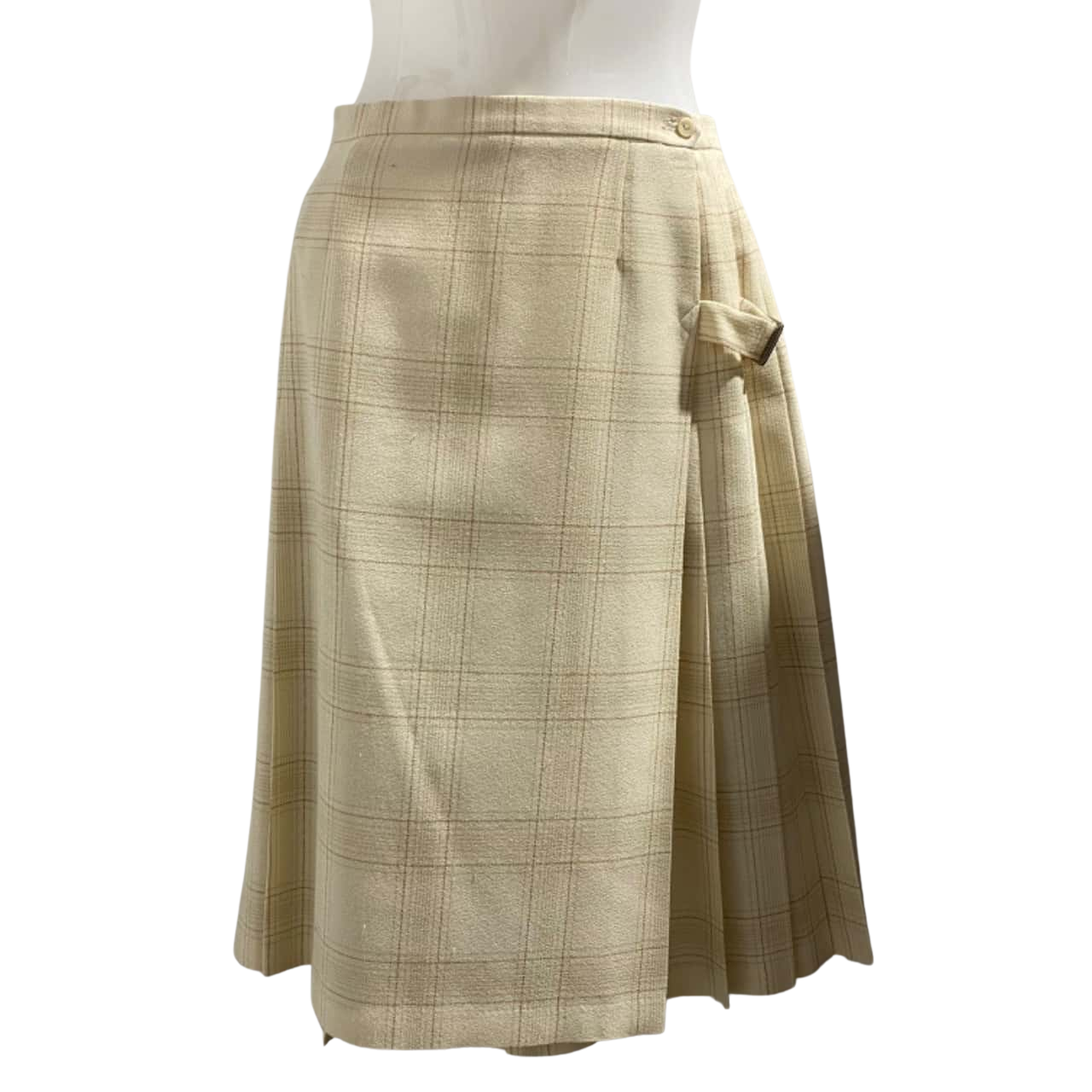 Fletcher Jones Womens Wrap Skirt/Kilt with buckle (no pin). Cream